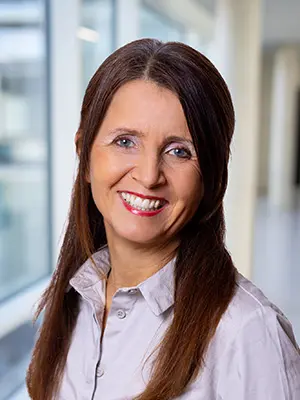 campus-favoriten-portrait-romana-leser-2-david-bohmann-300x400